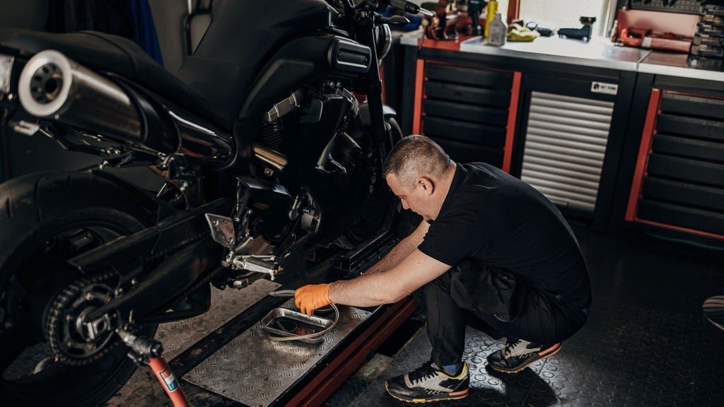 How-To-Choose-the-Best-Motorcycle-Oil-for-Your-Bike