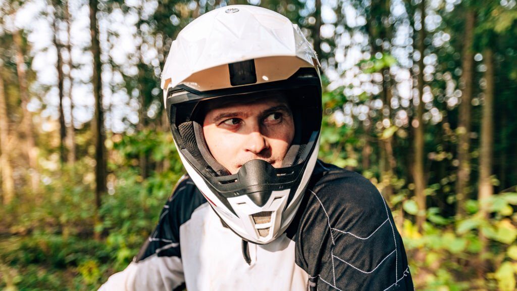 Most-Common-Types-of-Motorbike-Helmets